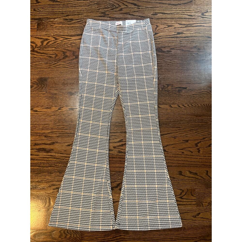 So Preppy High Rise Pull-On Flare Pants Grey Sz.M hounstooth NWT